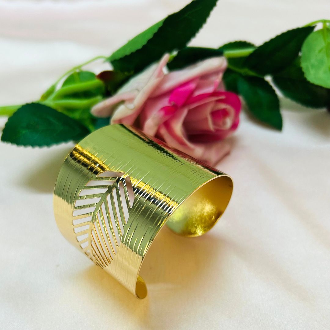 Golden Metalic Leaf Cut-out Handcuff