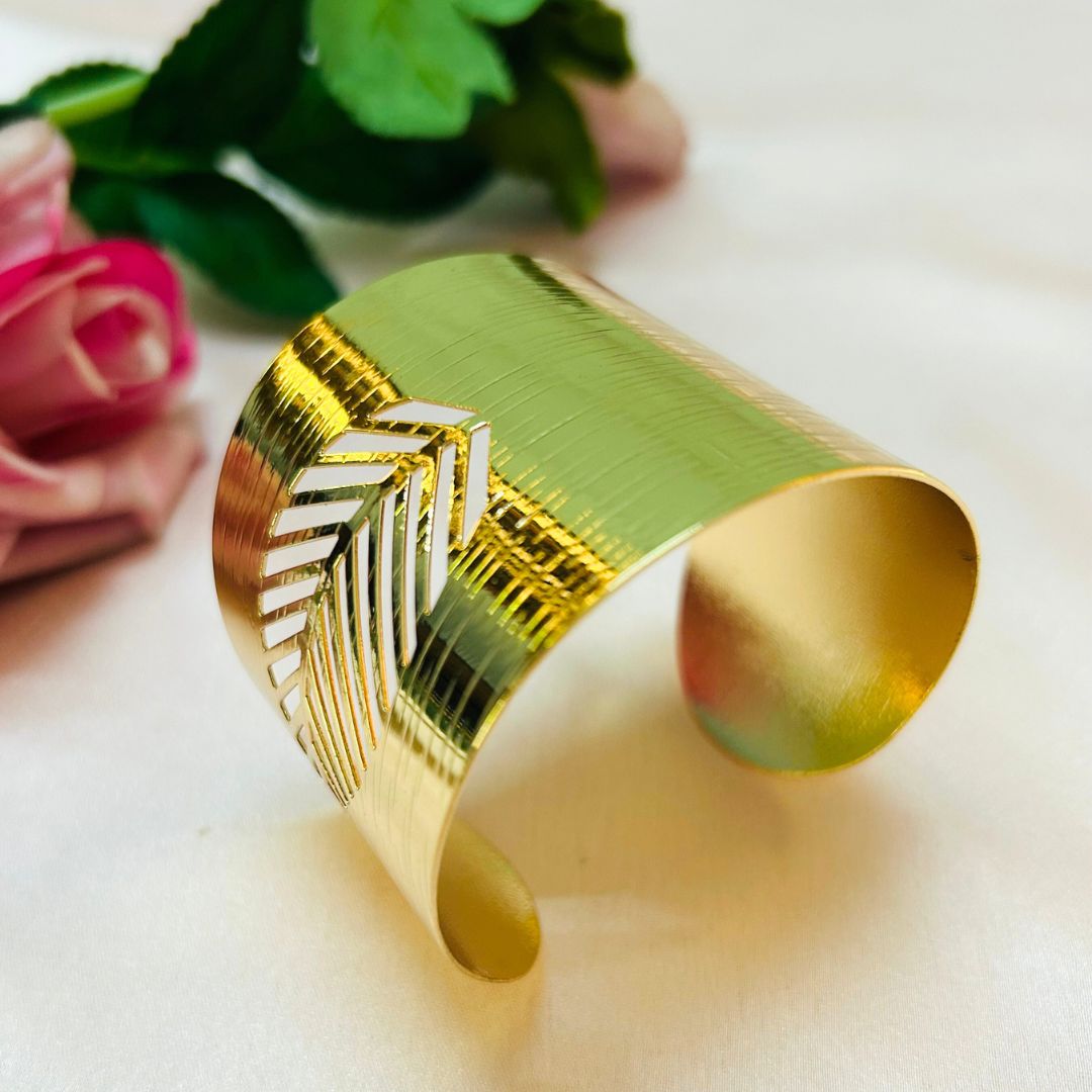 Golden Metalic Leaf Cut-out Handcuff