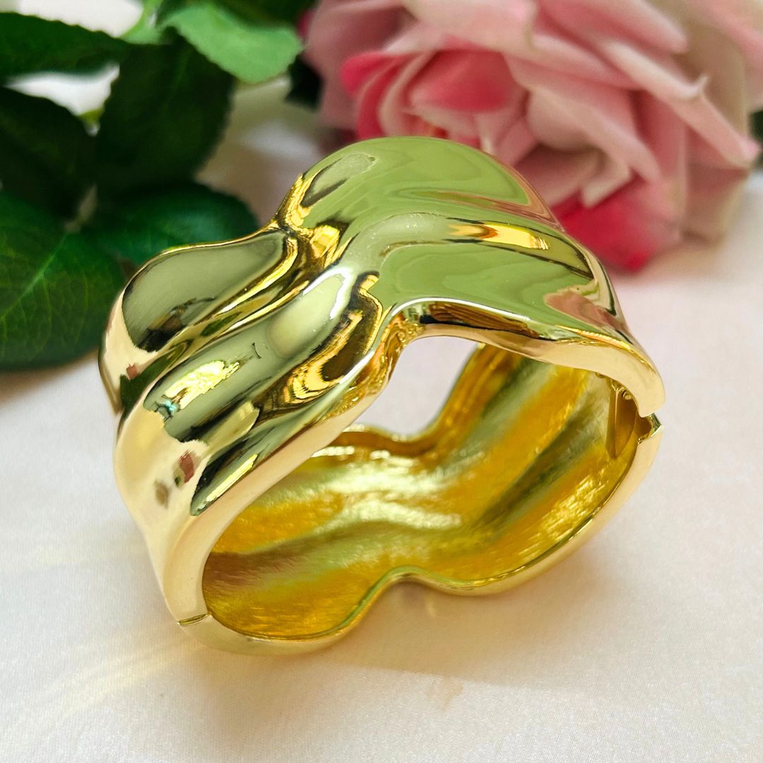 Golden Shiny Wave Kada/Handcuff