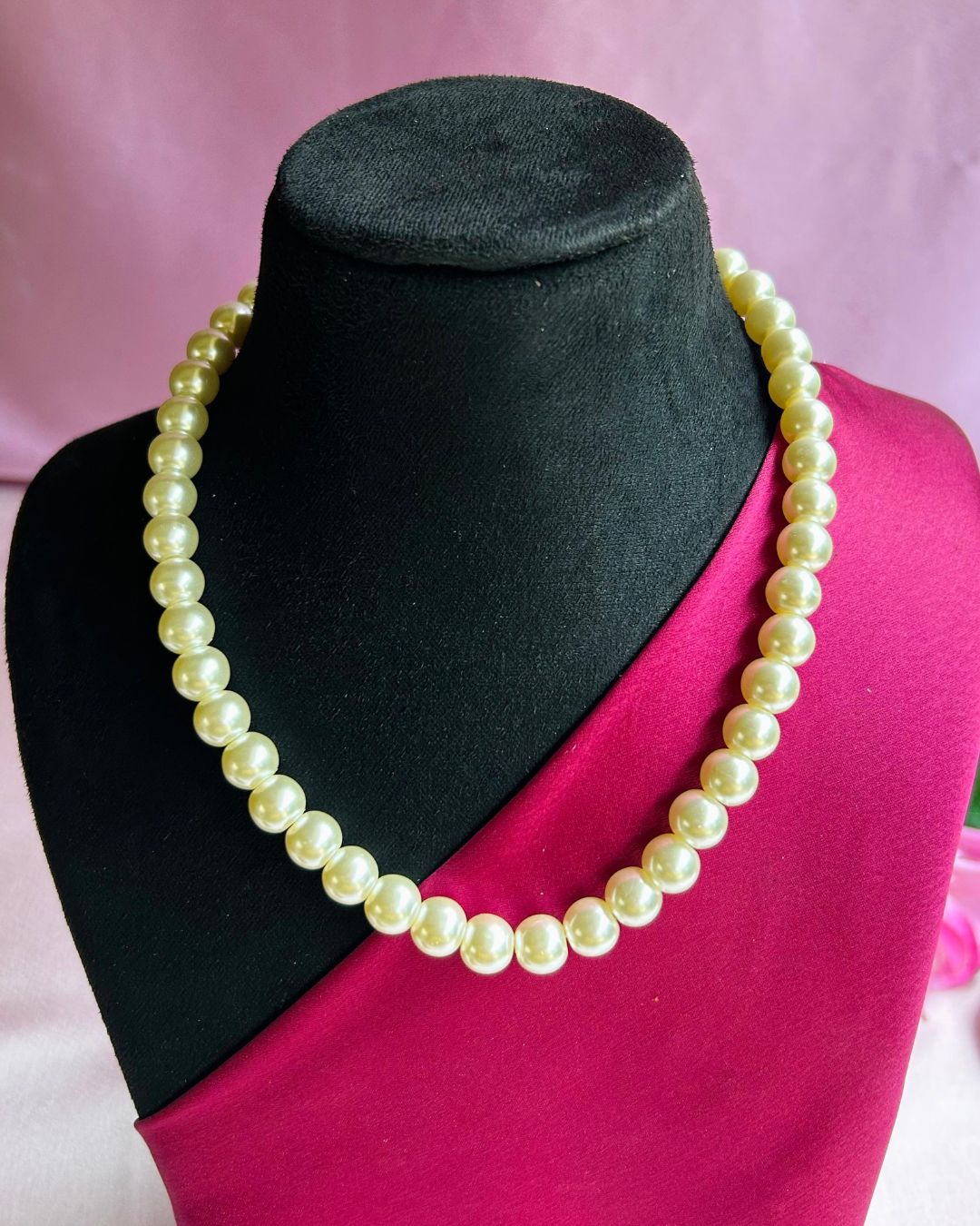 Amaira Creame Pearl Mala