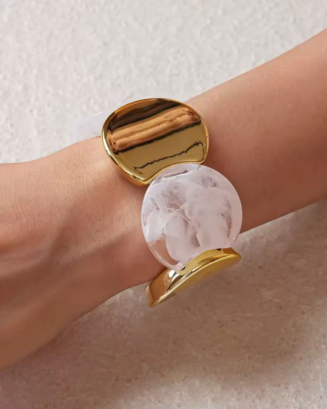White Acrylic Marble Gold Geometric Disc Stretchable Bracelet