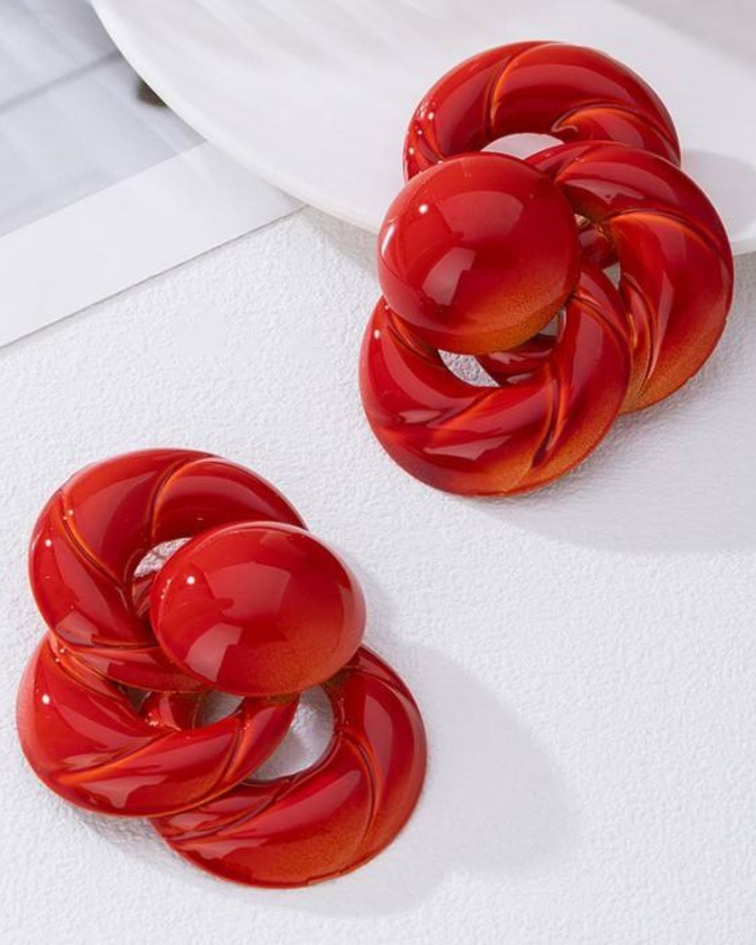 Red Twist Knot Retro Stud Earrings