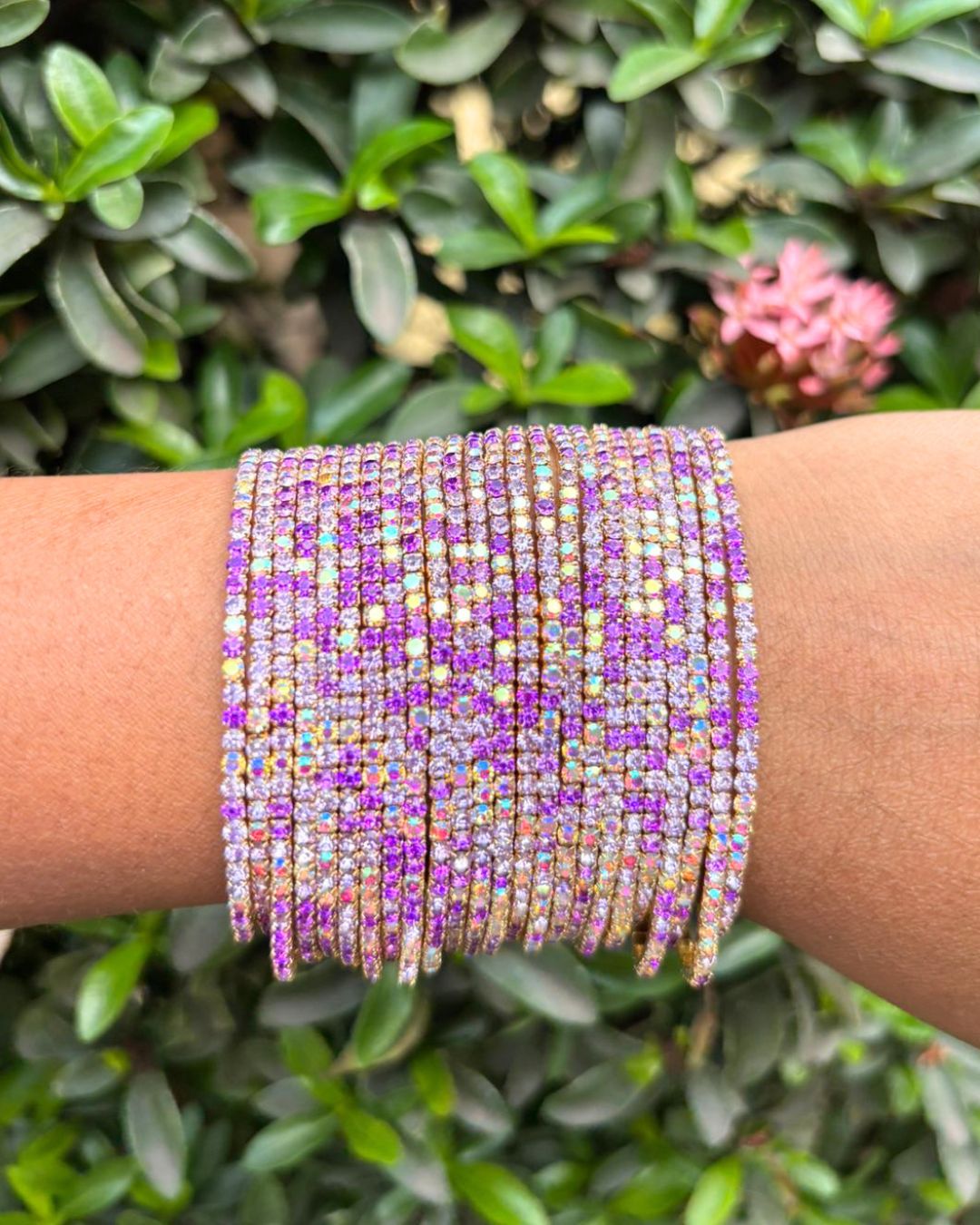 Content Creator Girl - Gold Plated Stretchable Bracelet - Pack of 24