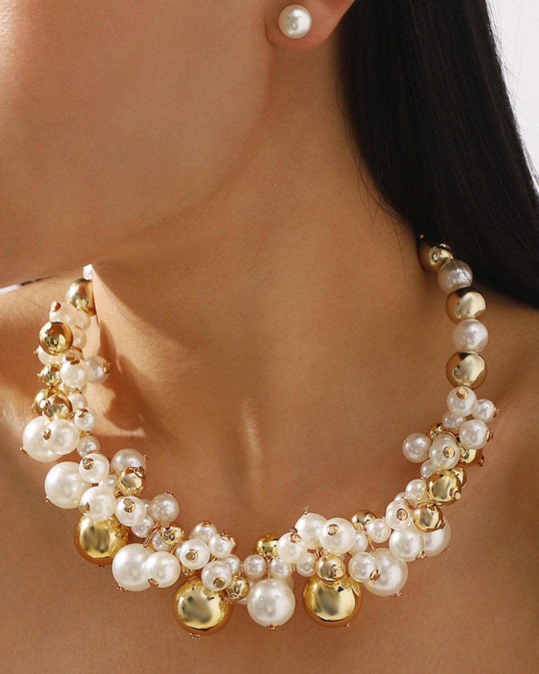 Pearl Ball Statement Necklace Choker