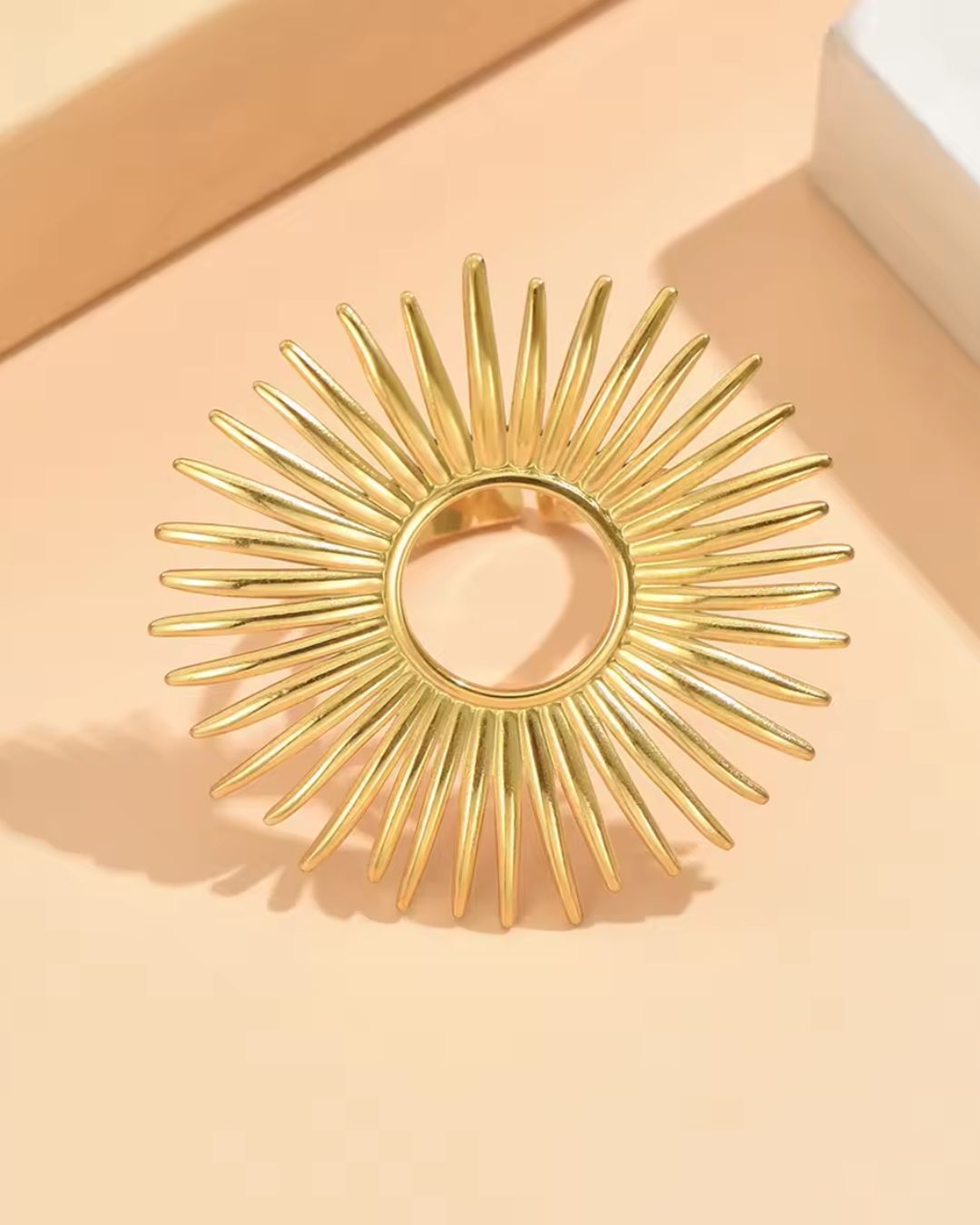 Sun Golden Statement Finger Ring