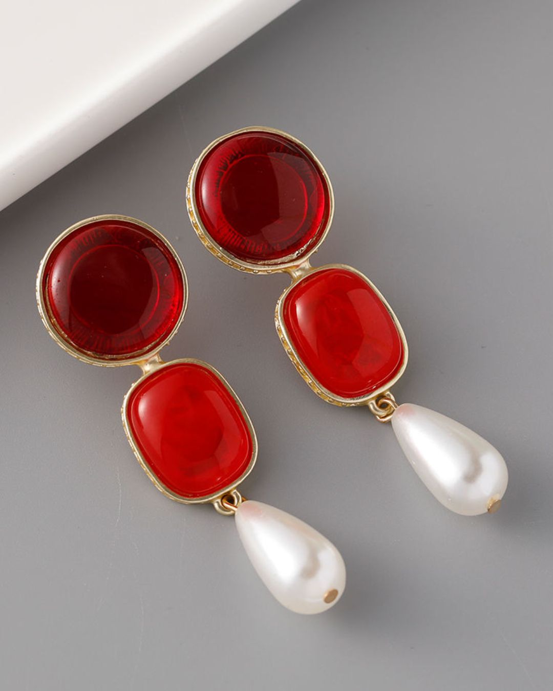 Round Square Red Layered Earrings