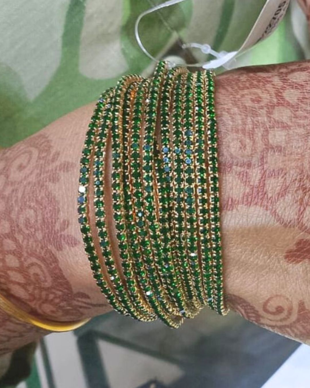 Stretchable Green Bracelet - Pack of 12