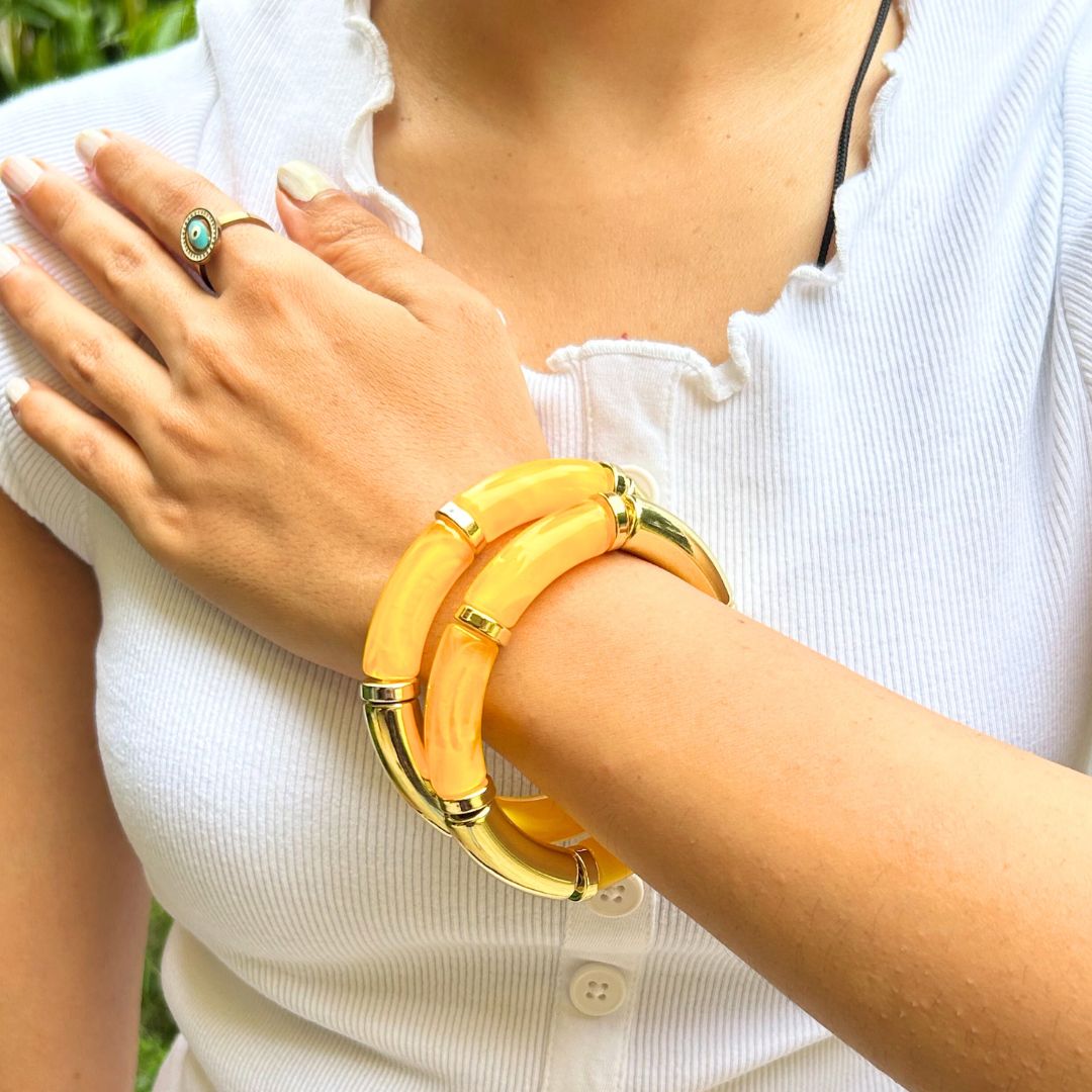 Vintage Acrylic Bracelet Set  - Yellow And Navy Blue