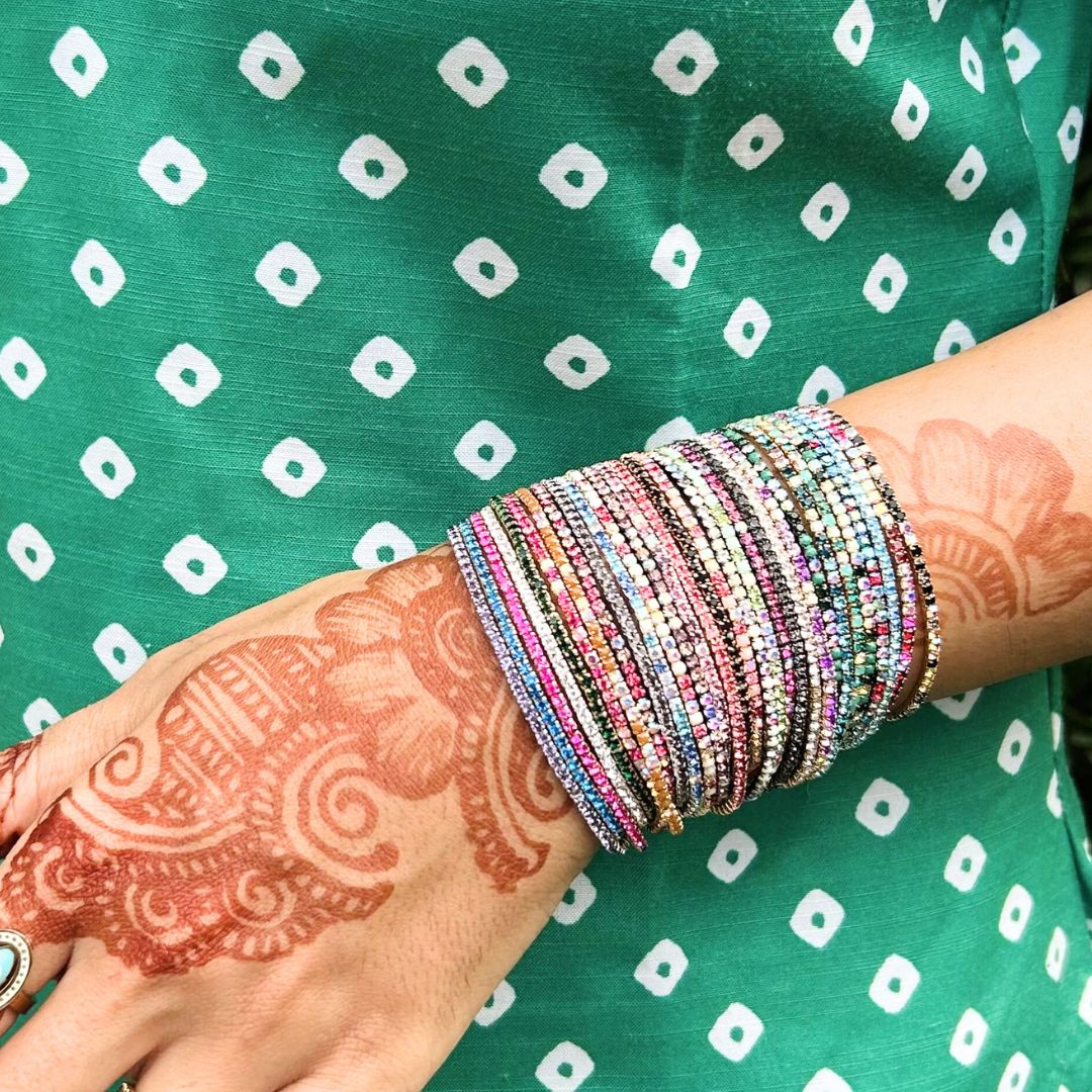 Stretchable Multicolour Bracelet - Pack of 30
