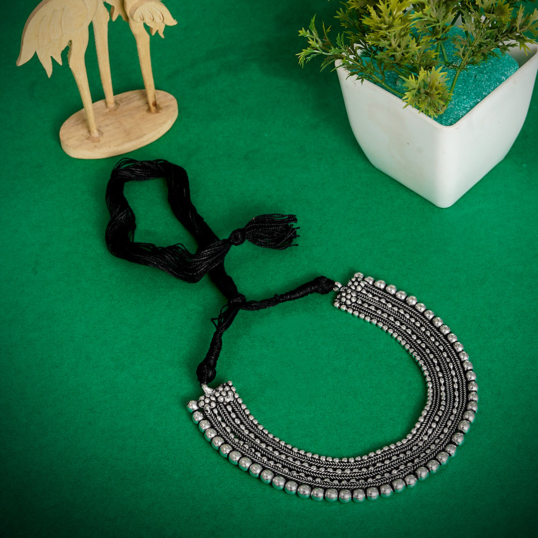 LAIDA Silver-Plated Oxidized Handcrafted Pattern Work Necklace