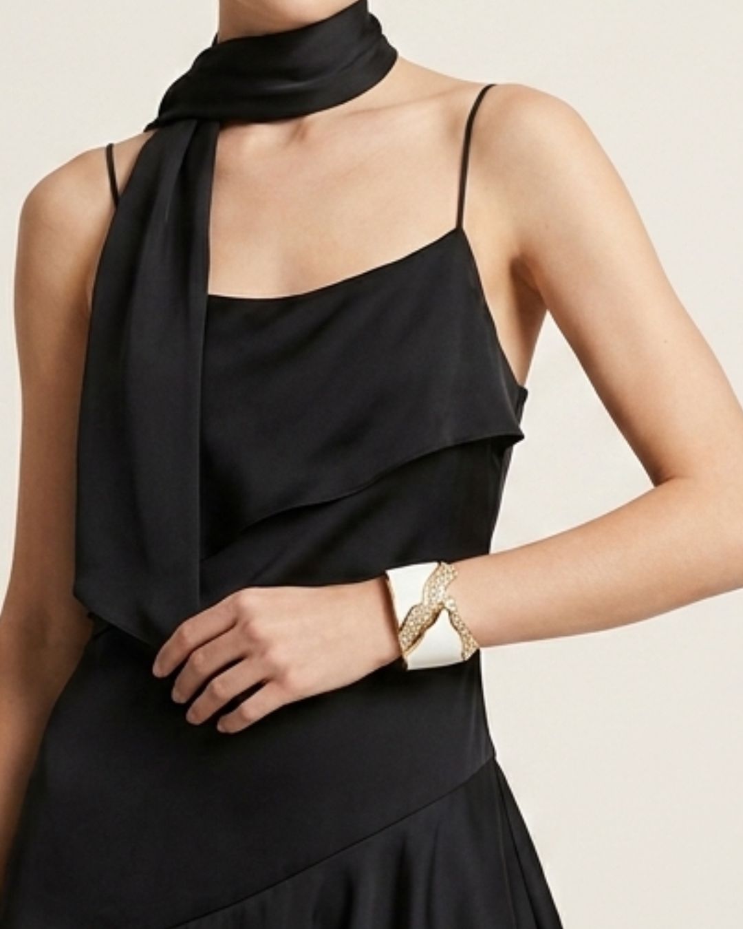 White Starlit Wave Openable Kada/Cuff