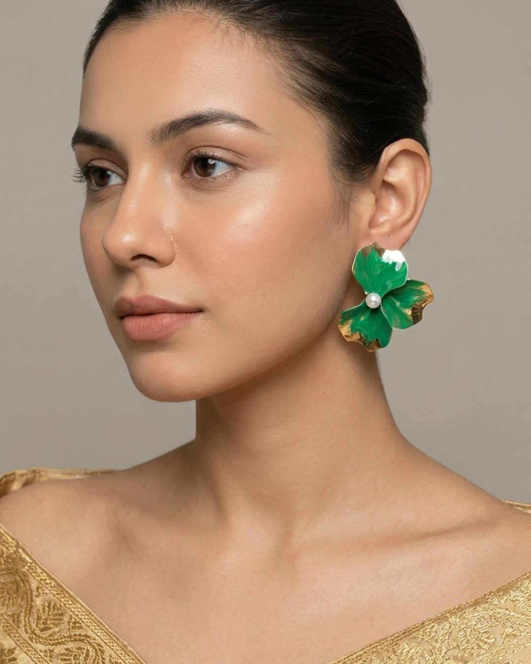 Green Flora Pearl Stud Earrings