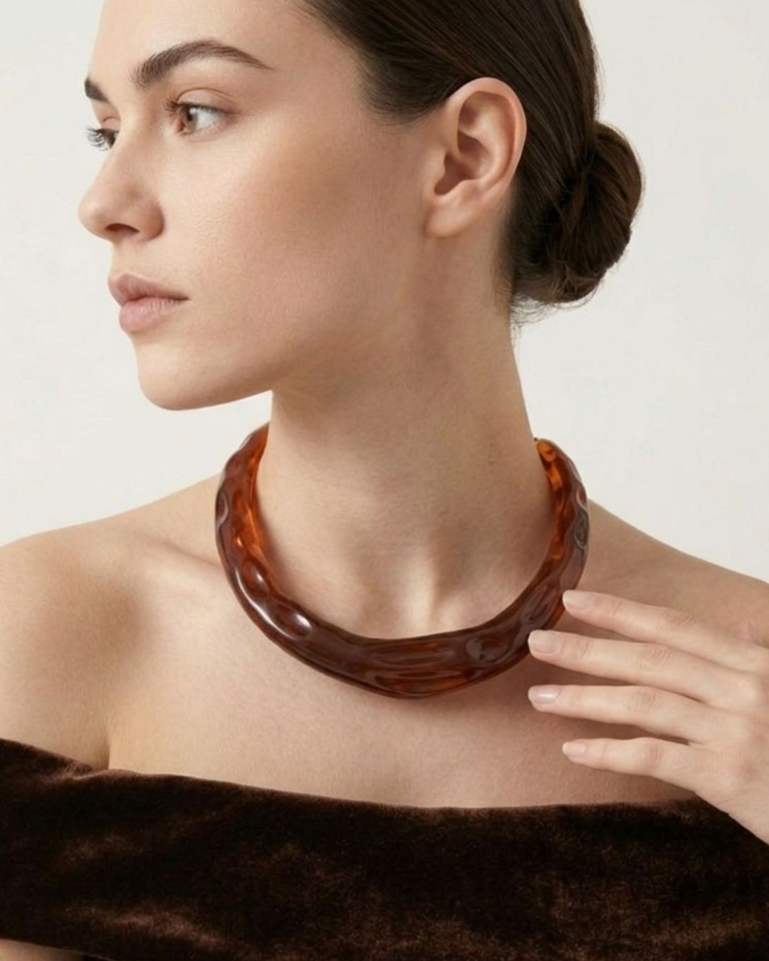 Brown Resin Acrylic Collar Necklace