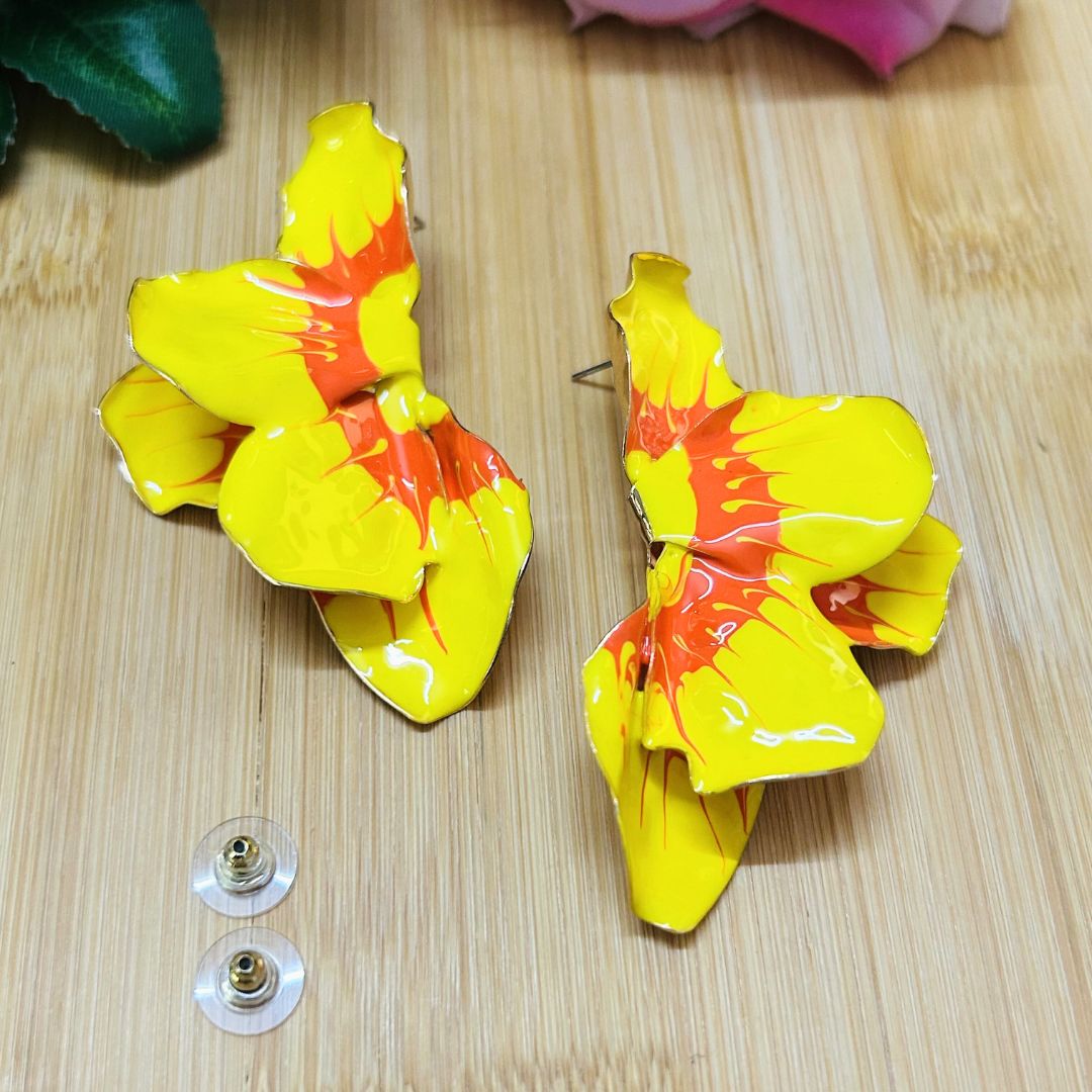 Sunset Petals Stud Earrings