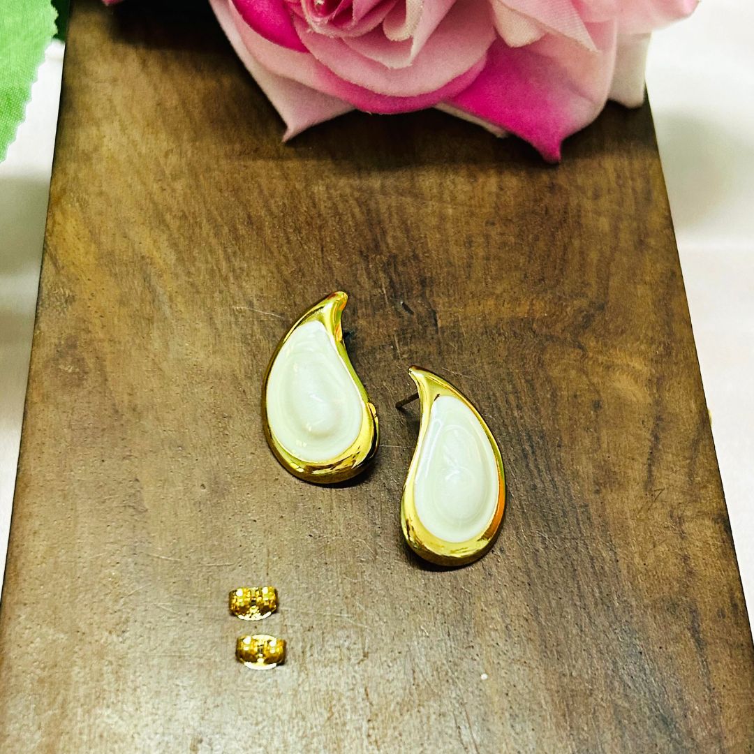 White Golden Tear Drop Earrings