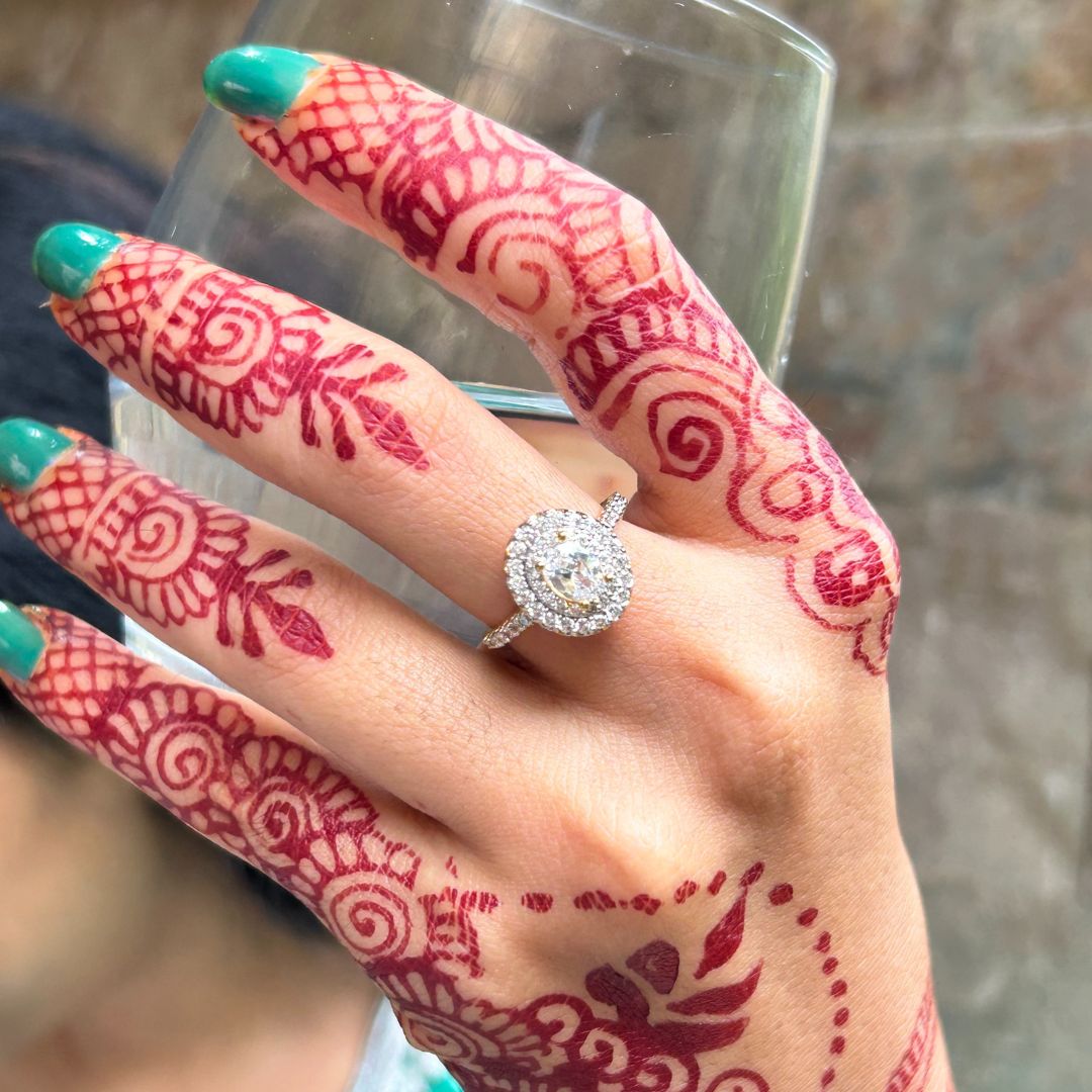 Round Solitarie American Diamond Finger - Ring