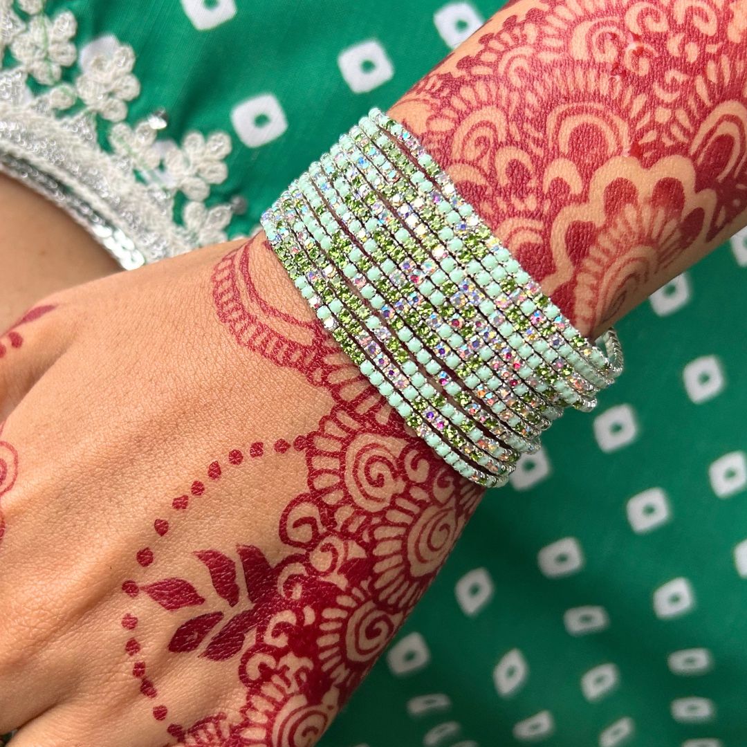 Stretchable Lime Green Bracelet Silver Plated - Pack of 12