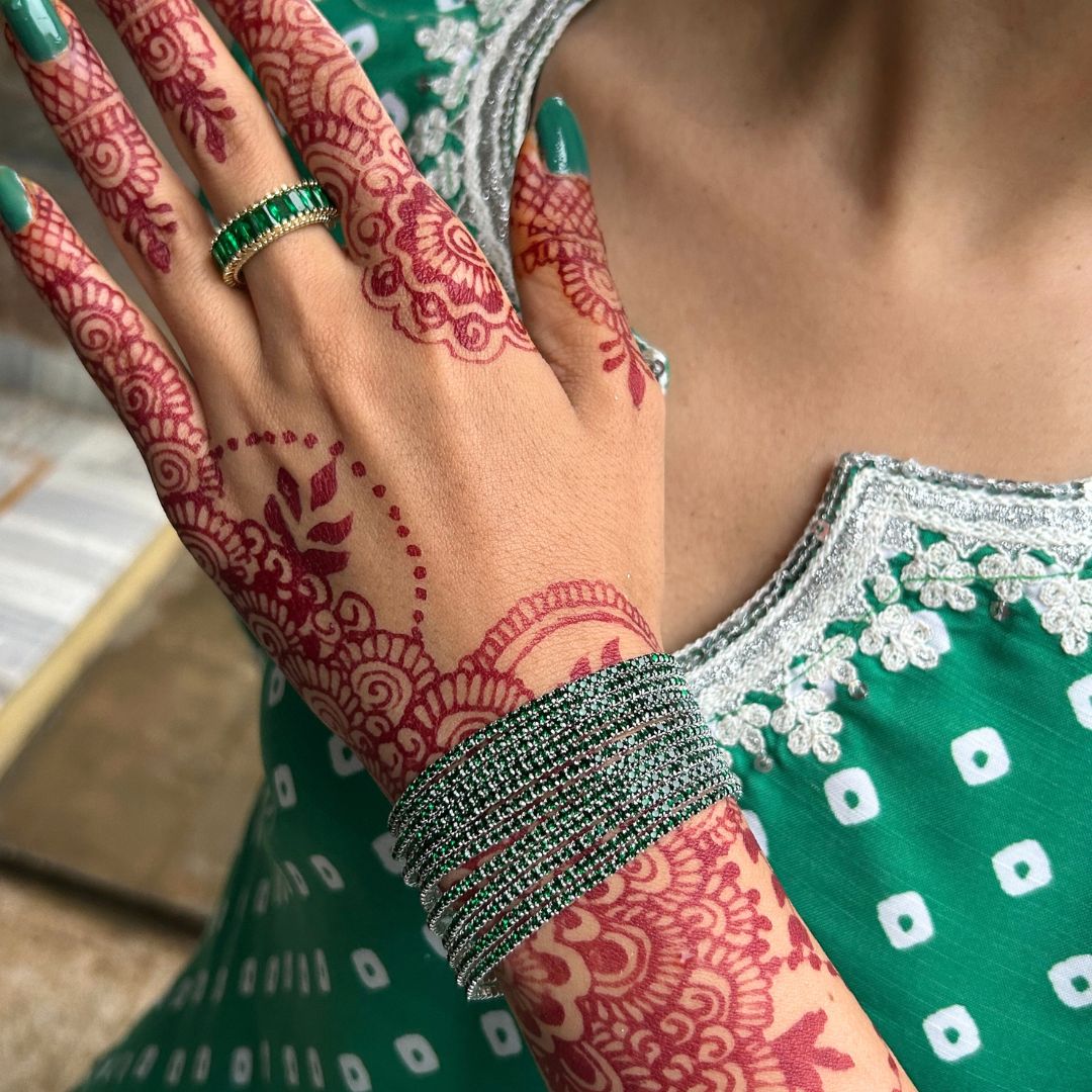 Stretchable Green Silver - Plated Bracelet pack Of 12