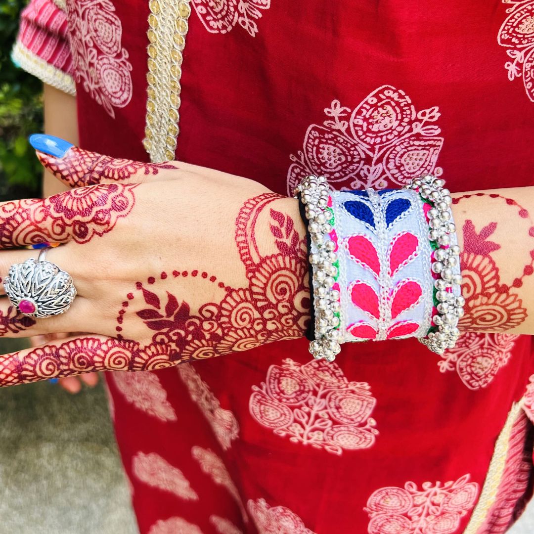 Navratri Special Premium Thread Ghungroo Bracelet/Kada