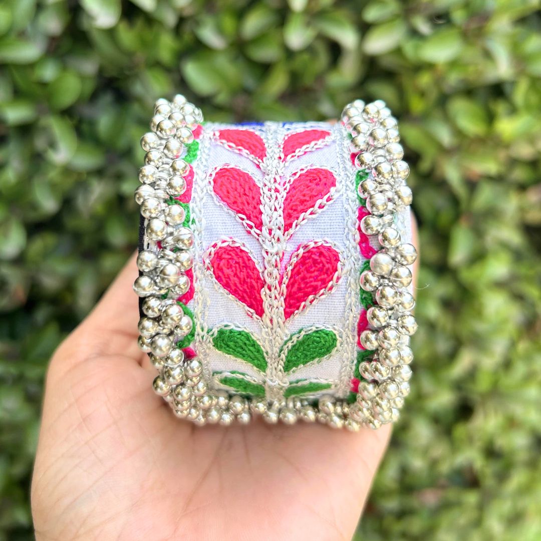 Navratri Special Premium Thread Ghungroo Bracelet/Kada