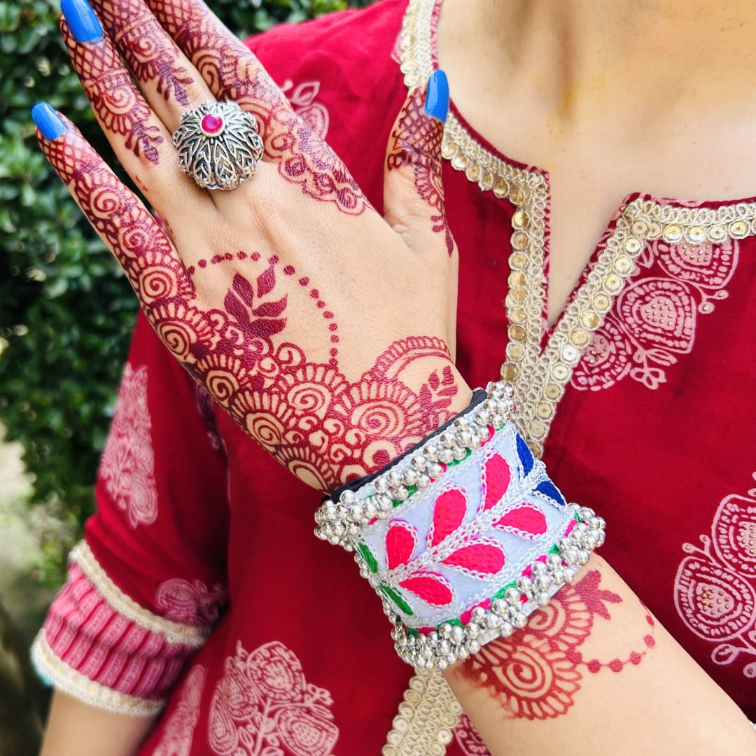 Navratri Special Premium Thread Ghungroo Bracelet/Kada