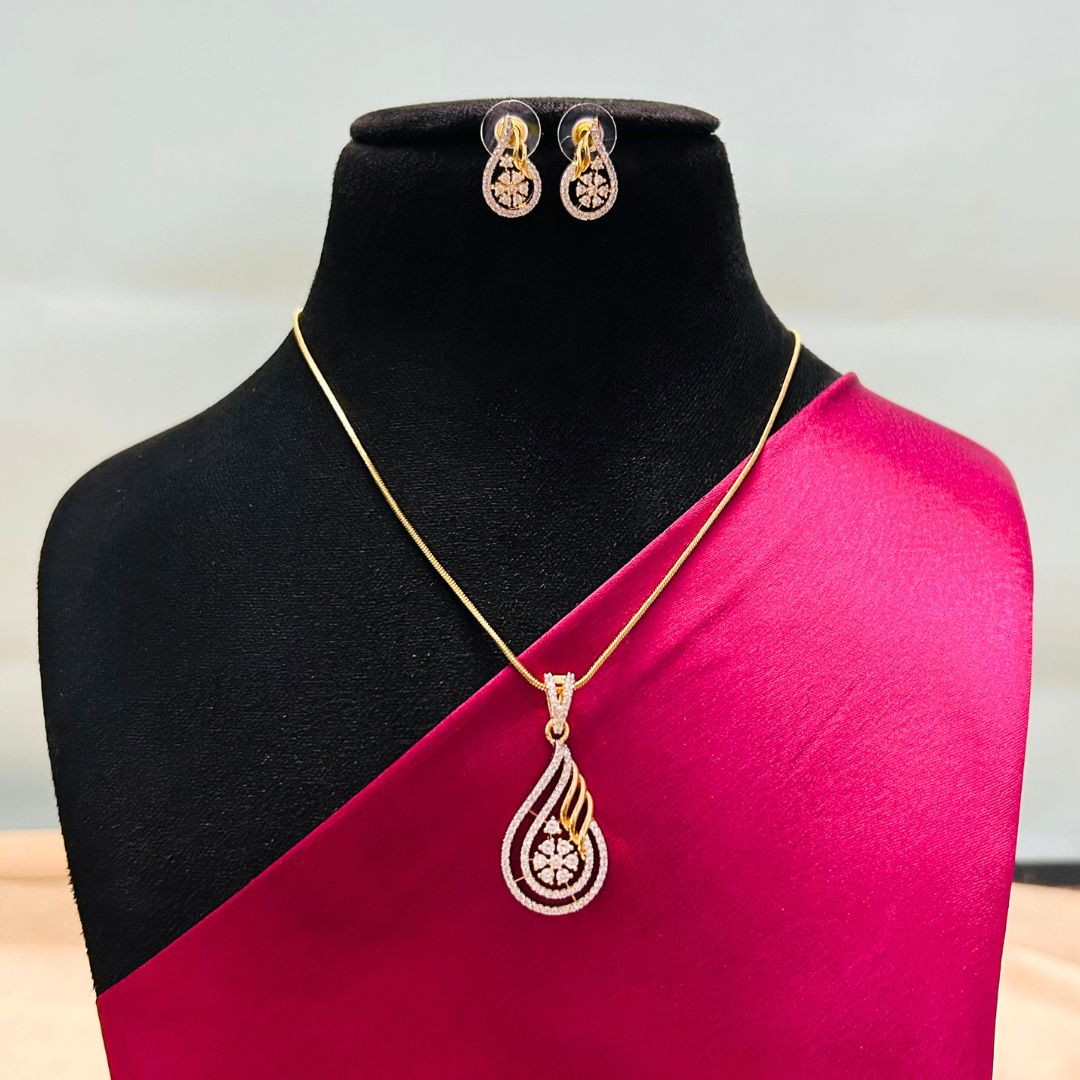 Anaira 18K Gold Plated American Diamond Pendant Set