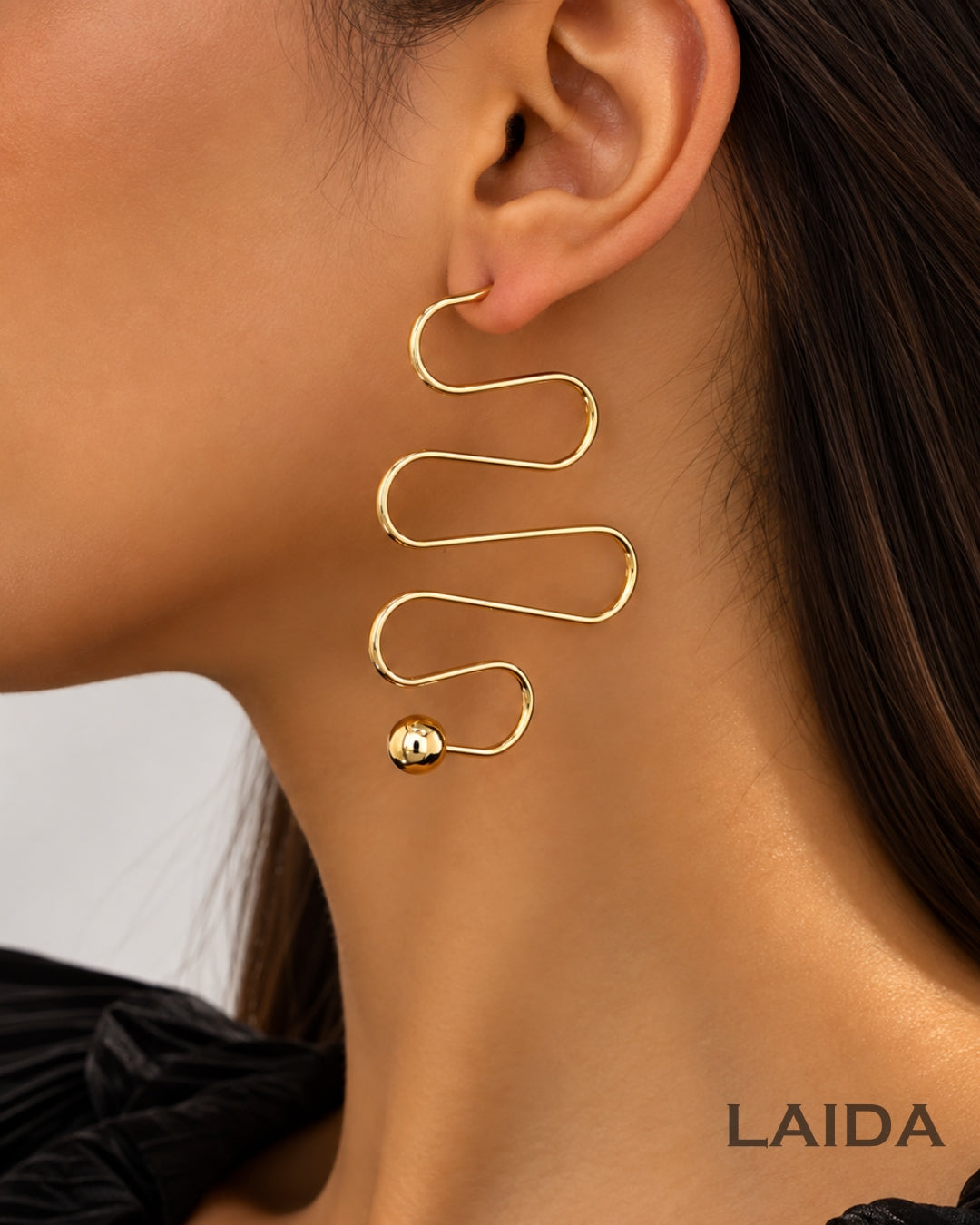 Golden Twisted Line Drop Earrings