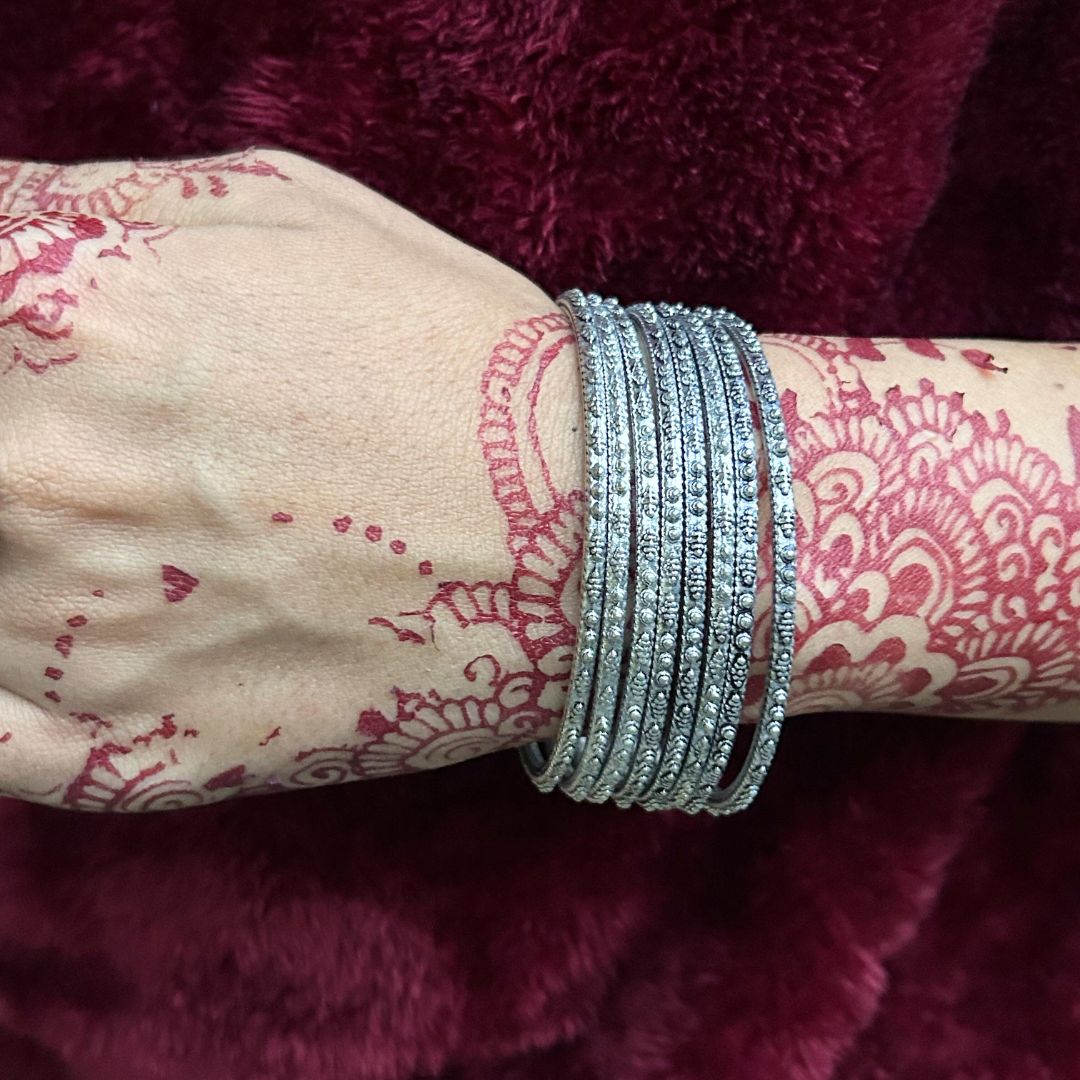 Laida Set of 8 German Silver Silver-Plated Oxidised Bangles
