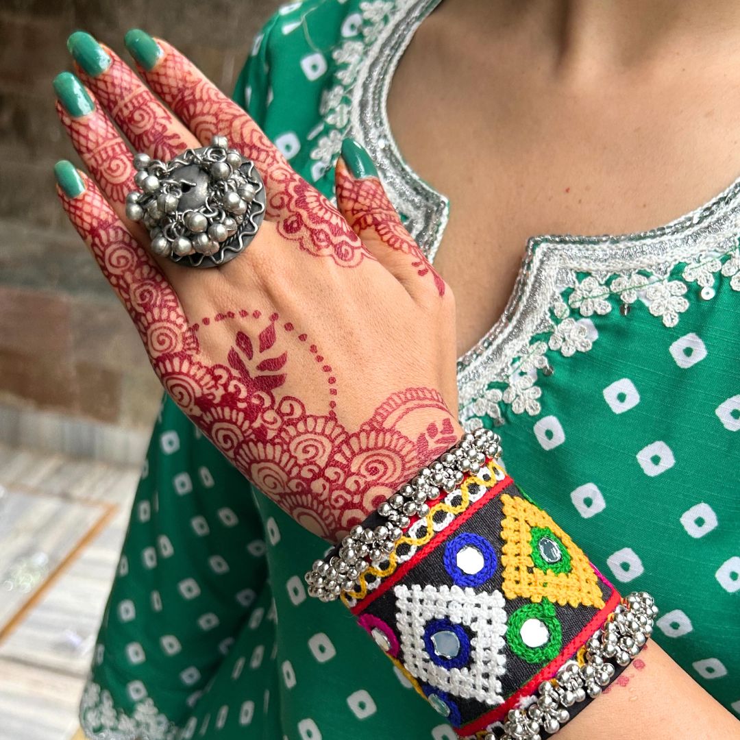 Trisha Silver Look - Alike Ghungroo Finger Ring