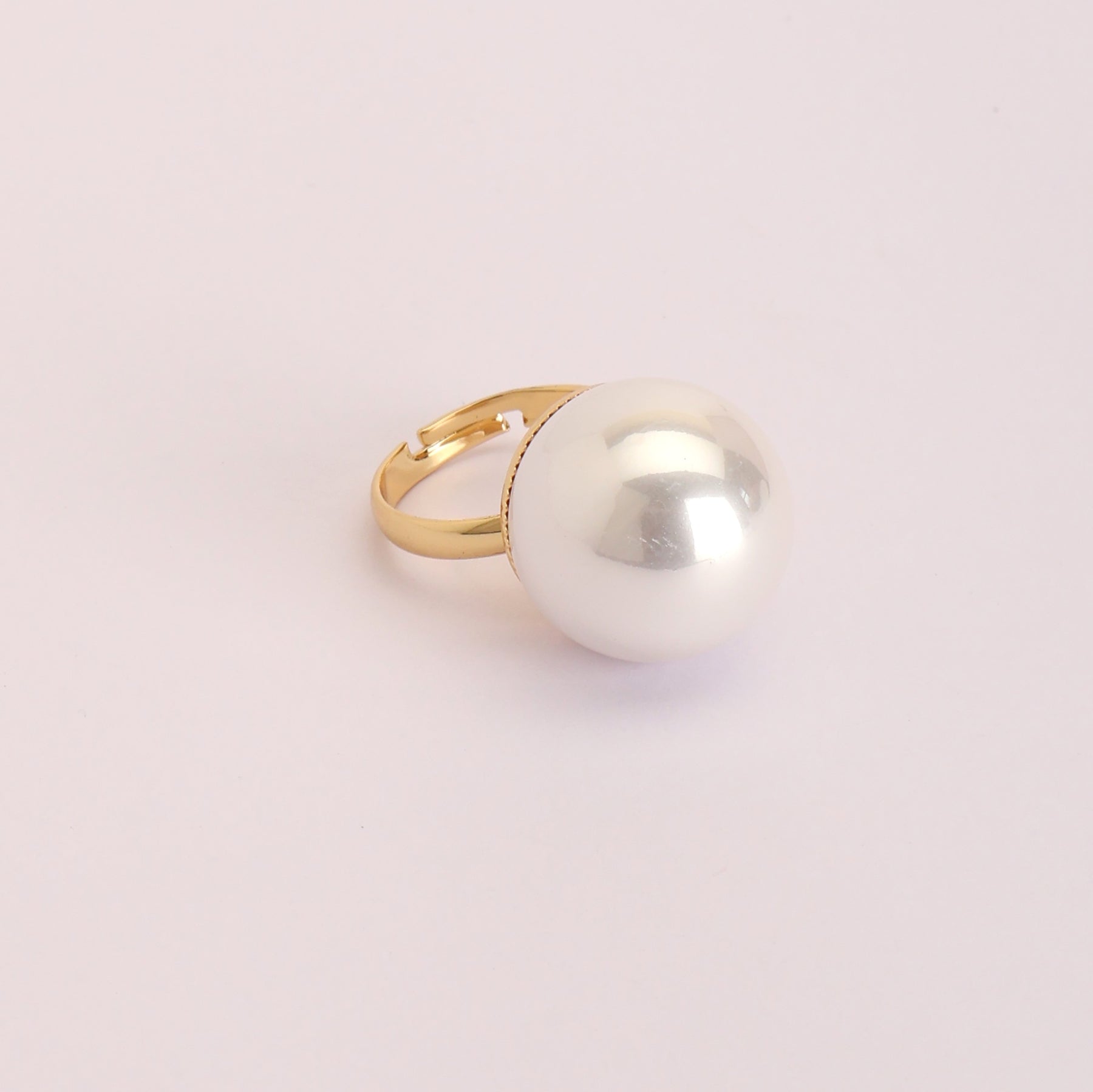 CHIC Pearl Ball Finger Ring - 20 mm - 25 mm