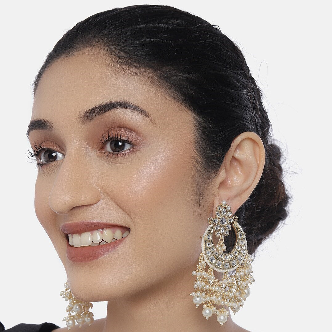 Off-White Gold-Plated Kundan-Studded Crescent Shaped Chandbalis