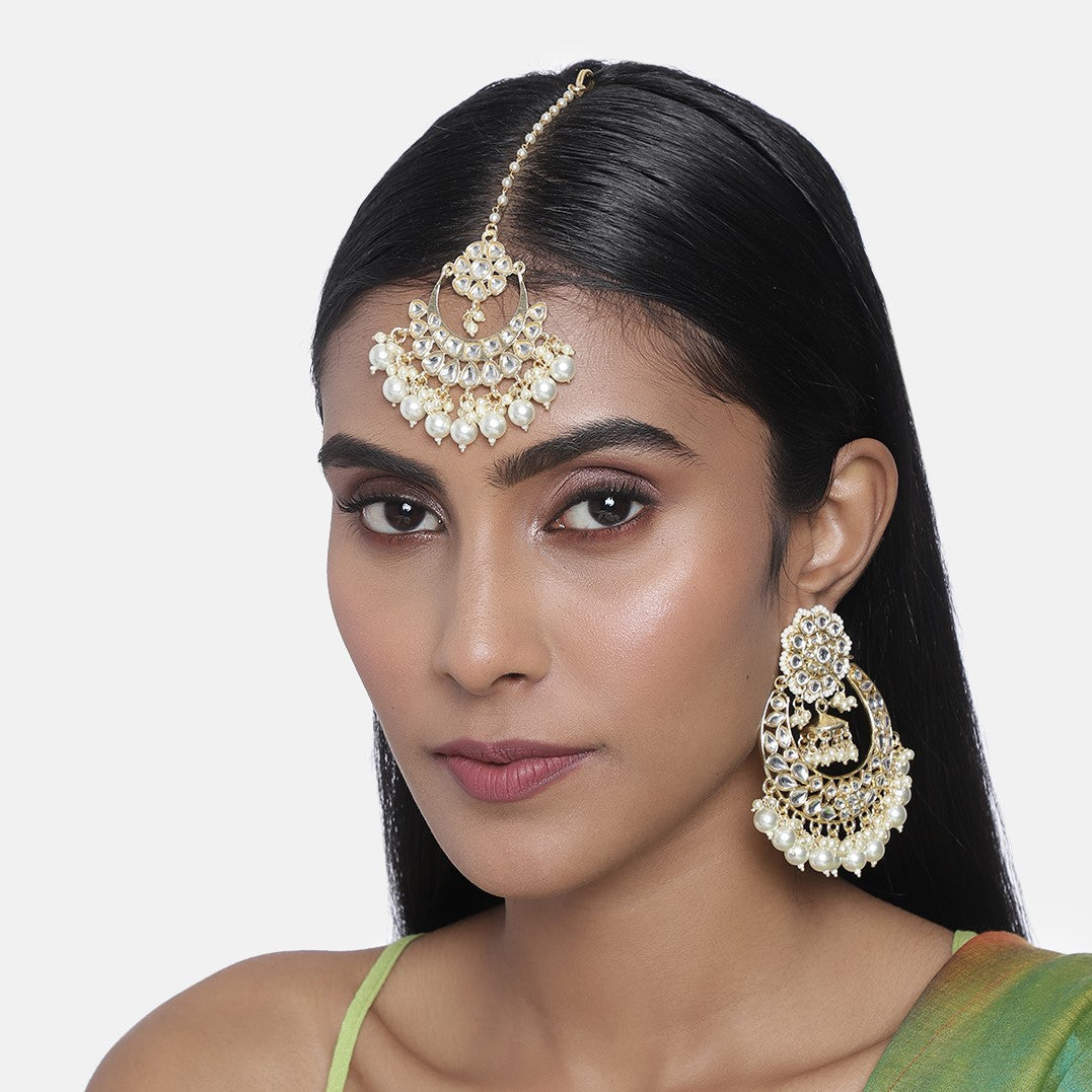 Laida Gold-Plated Kundan Stone-Studded & Beaded Handcrafted Maang Tika with Earrings