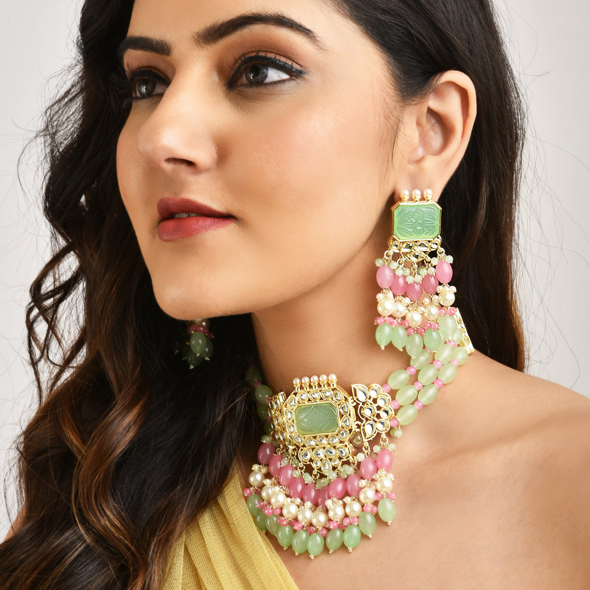 Laida Mint Green & Pink Choker with earring