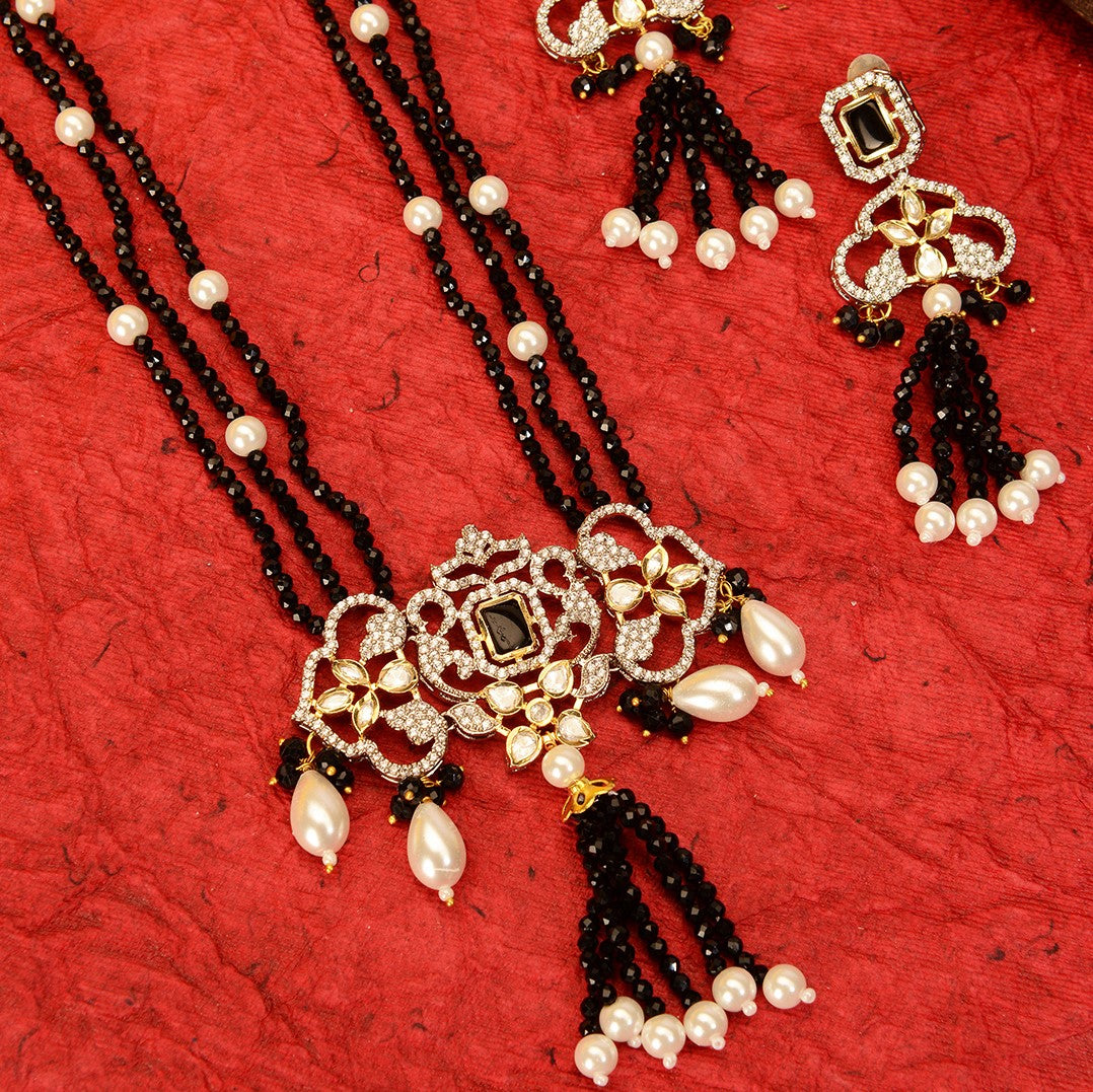 LAIDA Black Kundan Necklace with Earrings