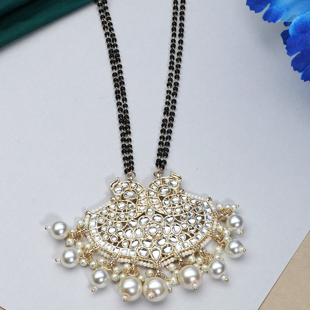 Kundan Pearl Pendant Mangalsutra