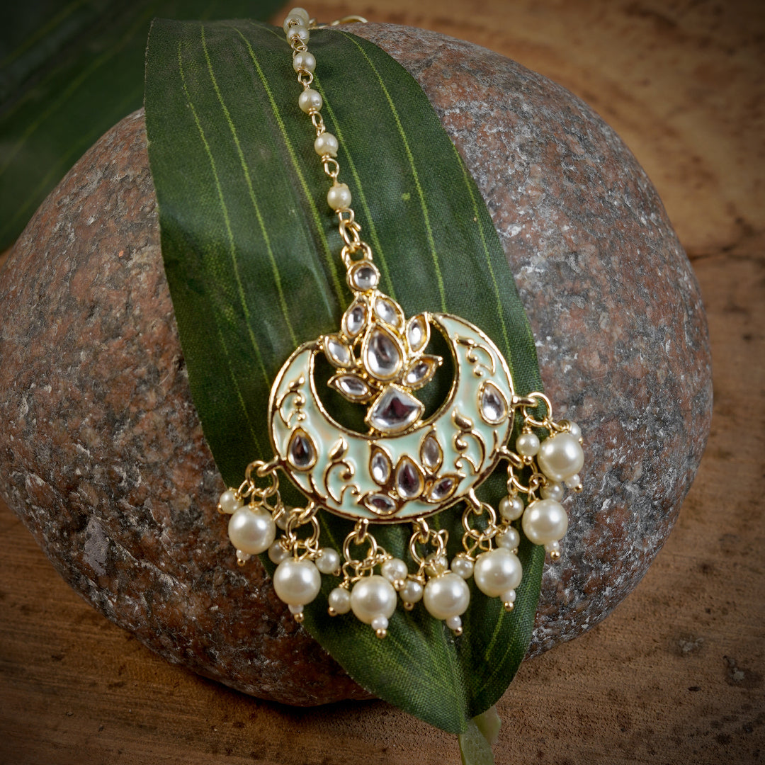 Laida Sea Green Gold Plated Handcrafted Kundan Studded Maang Tikka