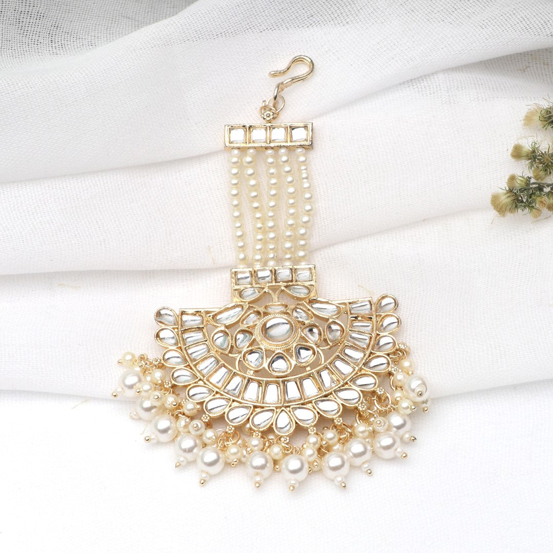Laida Gold-Plated White Kundan-Studded & Beaded Jhumar Passa