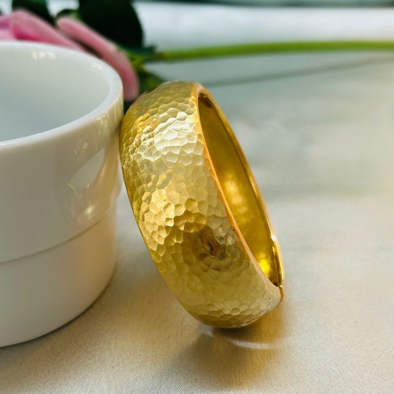 Rough Matt Golden Openable Kada