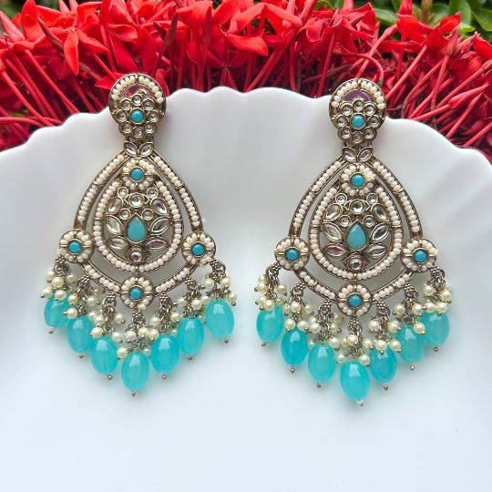 Hassen Turquoise Chandbalis