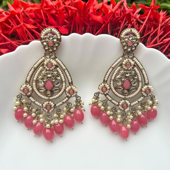 Hassen Pink Chandbalis