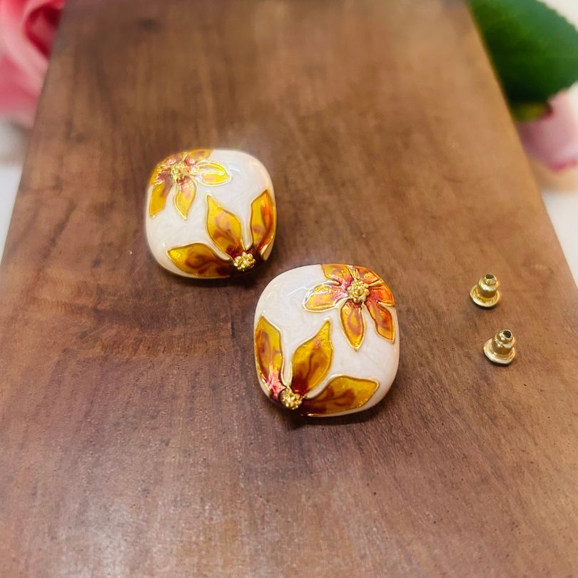 Square Floral Brown Stud Earrings