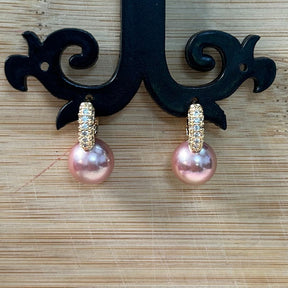 Shiny Pearl AD earrings