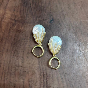 Noble Pearl Earrings