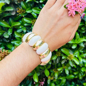Stretchable Off White Bracelet
