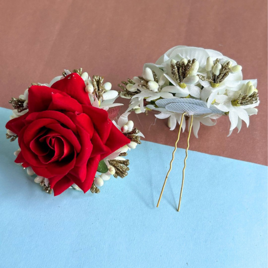 Laida Set of 2 Jhuda Floral Hair Pins