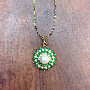 Mritali Green Pendant Set