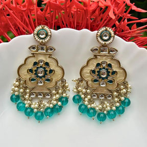 Naz Turquoise Chandbalis