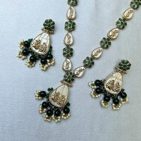 Anvi Green Designer Necklace Set