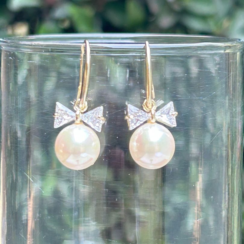 Siya Ivory Bow Earring