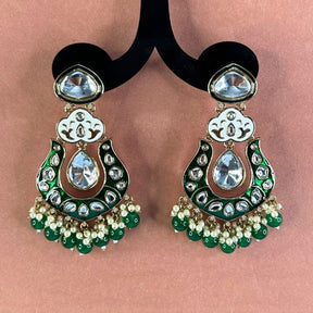 Nazuk Green Chandbalis